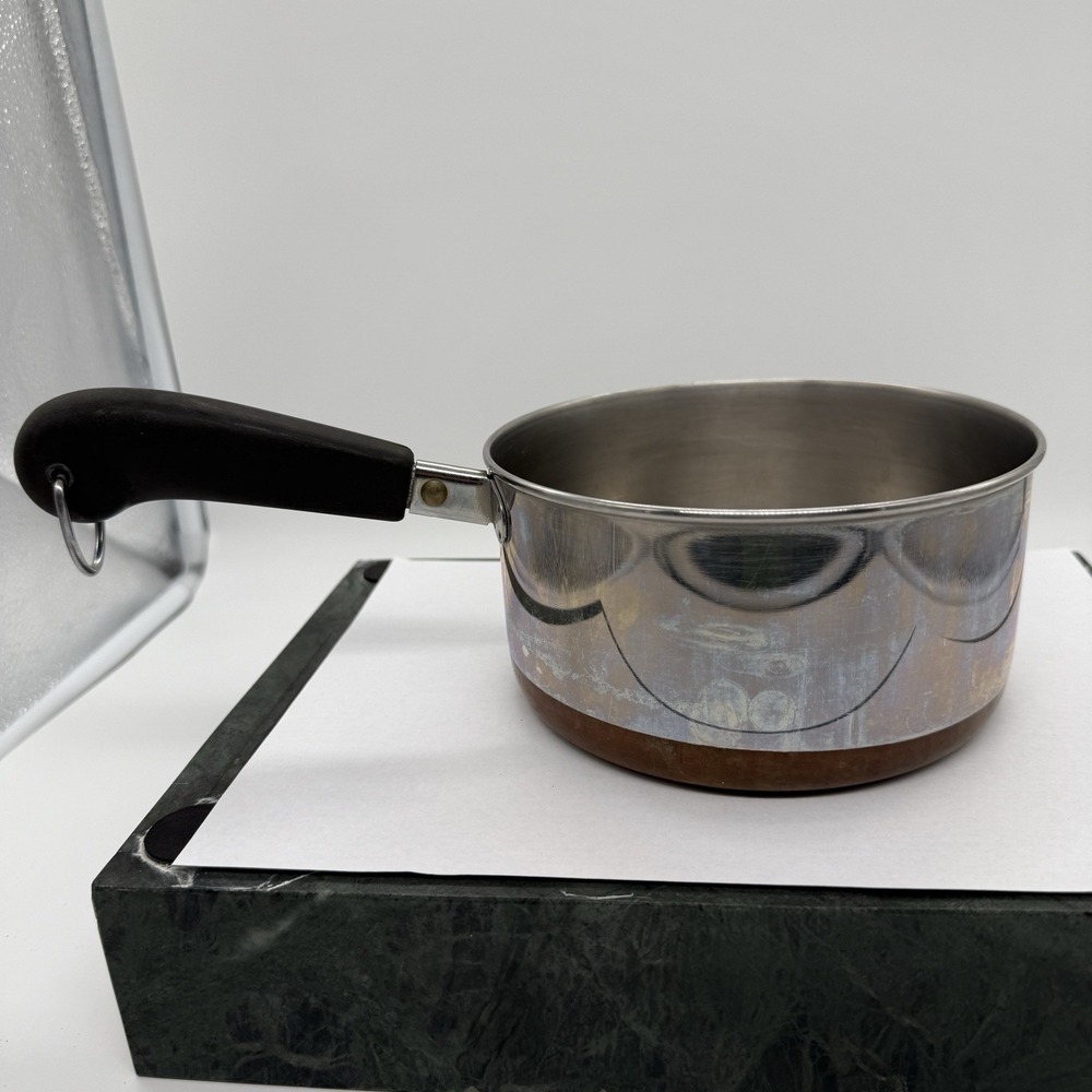 REVERE WARE 1-1/2 QT. Sauce Pan Copper Bottom Vintage Clinton ILL USA